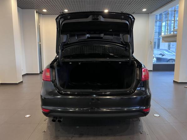 Volkswagen Jetta VI с пробегом 2012 года, цена 1 000 000 рублей, 107564 км, седан, Автокод Объявления
