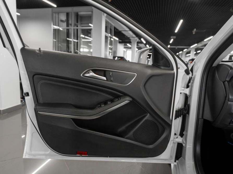 Mercedes-Benz A-Класс III (W176) Москва  - изображение 16