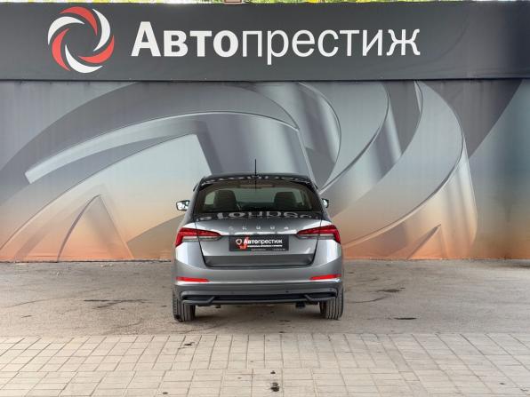 Skoda Rapid II с пробегом 2021 года, цена 1 483 000 рублей, 85600 км, лифтбек, Автокод Объявления