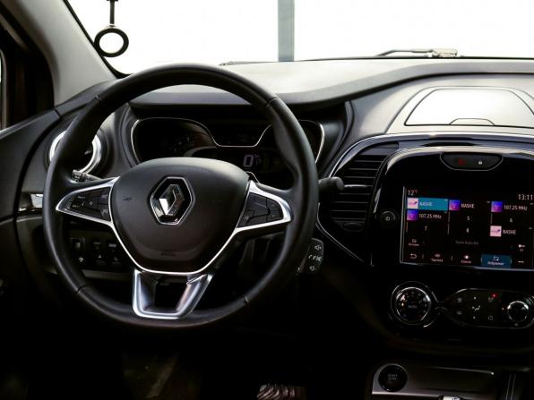 Renault Kaptur I Рестайлинг с пробегом 2020 года, цена 1 739 000 рублей, 74102 км, внедорожник, Автокод Объявления