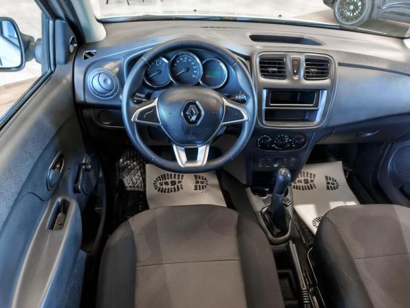 Renault Sandero II Рестайлинг с пробегом 2021 года, цена 990 000 рублей, 4222 км, хэтчбек, Автокод Объявления