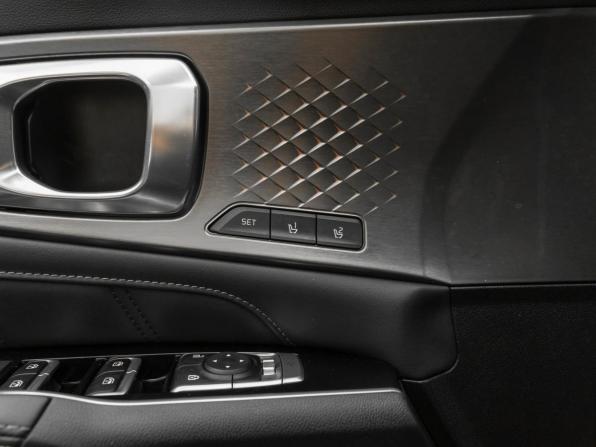 Kia Sorento IV с пробегом 2022 года, цена 4 140 000 рублей, 61911 км, внедорожник, Автокод Объявления