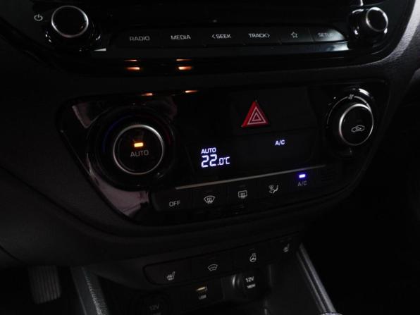 Hyundai Solaris II Рестайлинг с пробегом 2020 года, цена 1 690 000 рублей, 112005 км, седан, Автокод Объявления
