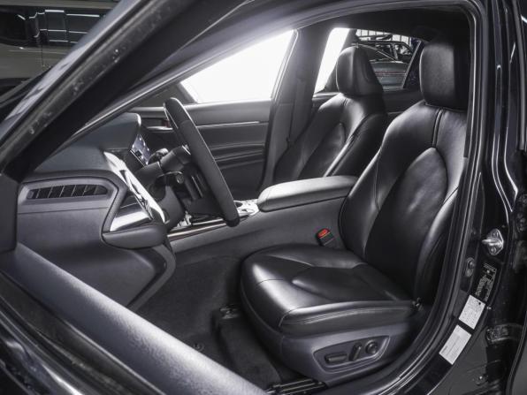 Toyota Camry VIII (XV70) с пробегом 2019 года, цена 2 950 000 рублей, 167243 км, седан, Автокод Объявления