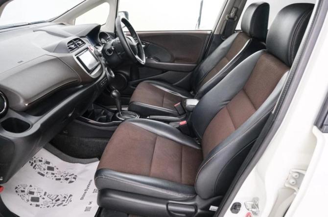Honda Fit Shuttle I с пробегом 2011 года, цена 899 000 рублей, 280000 км, универсал, Автокод Объявления