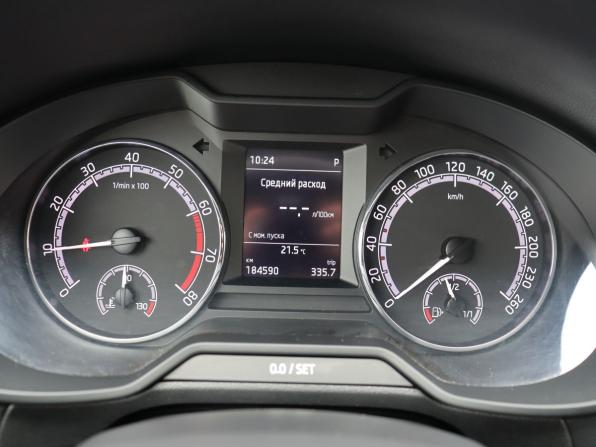 Skoda Octavia III (A7) Рестайлинг с пробегом 2020 года, цена 1 299 000 рублей, 184590 км, лифтбек, Автокод Объявления