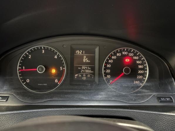 Volkswagen Caravelle T5 Рестайлинг с пробегом 2010 года, цена 1 191 000 рублей, 247840 км, минивэн, Автокод Объявления