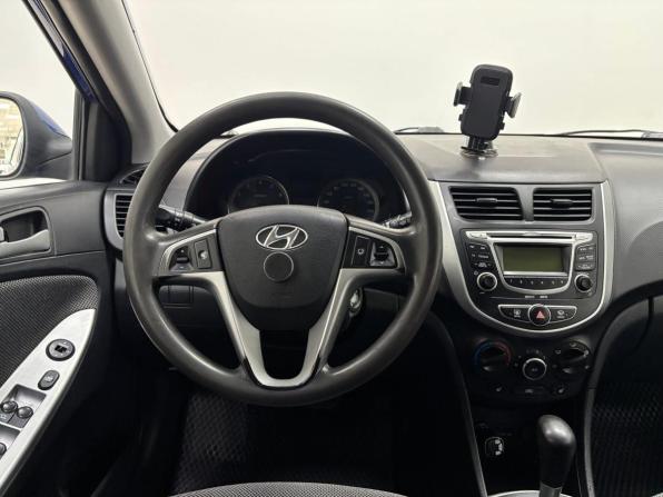 Hyundai Solaris I с пробегом 2013 года, цена 600 000 рублей, 176745 км, хэтчбек, Автокод Объявления