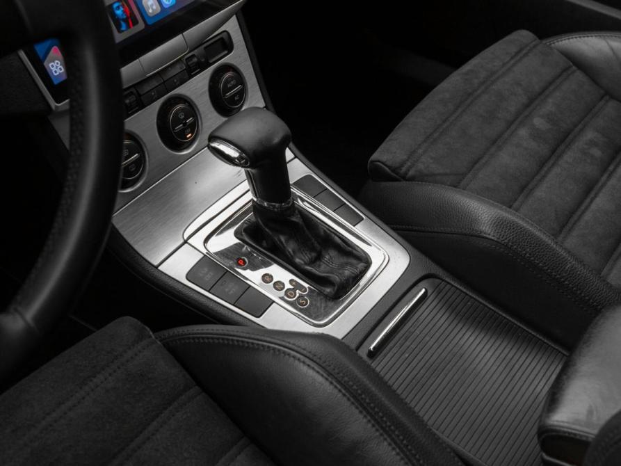 Volkswagen Passat B6 Москва  - изображение 16