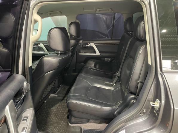 Toyota Land Cruiser 200 Series Рестайлинг 1 с пробегом 2013 года, цена 2 747 000 рублей, 314357 км, внедорожник, Автокод Объявления