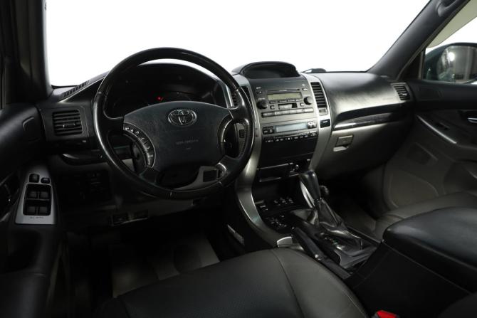 Toyota Land Cruiser Prado 120 Series с пробегом 2008 года, цена 1 999 000 рублей, 188000 км, внедорожник, Автокод Объявления