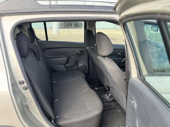 Renault Sandero II с пробегом 2018 года, цена 775 000 рублей, 170164 км, хэтчбек, Автокод Объявления