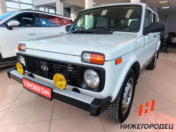 Lada (ВАЗ) 2131 (4x4) I с пробегом 2015 года, цена 569 000 рублей, 27000 км, внедорожник, Автокод Объявления
