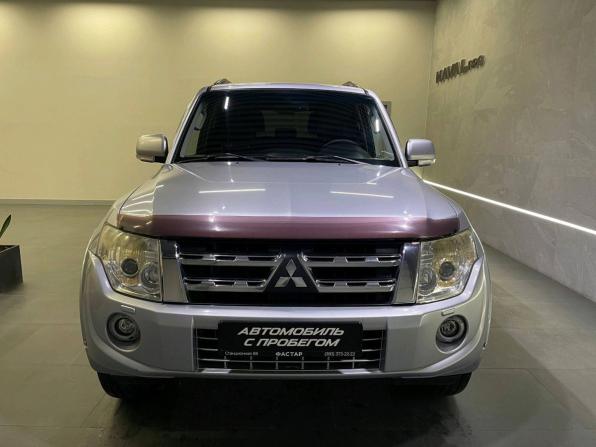 Mitsubishi Pajero IV Рестайлинг 1 с пробегом 2011 года, цена 1 799 000 рублей, 301938 км, внедорожник, Автокод Объявления