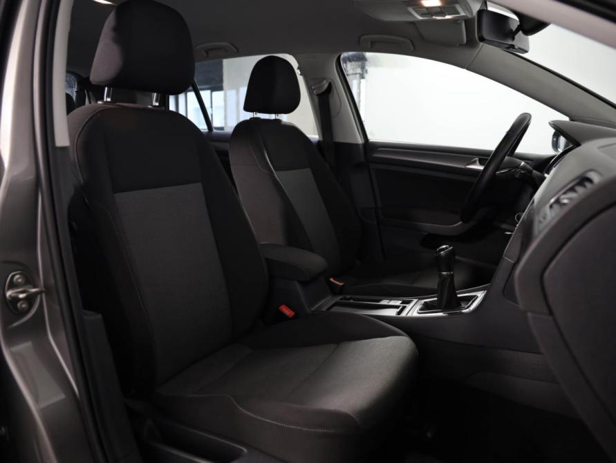 Volkswagen Golf VII Санкт-Петербург  - изображение 18