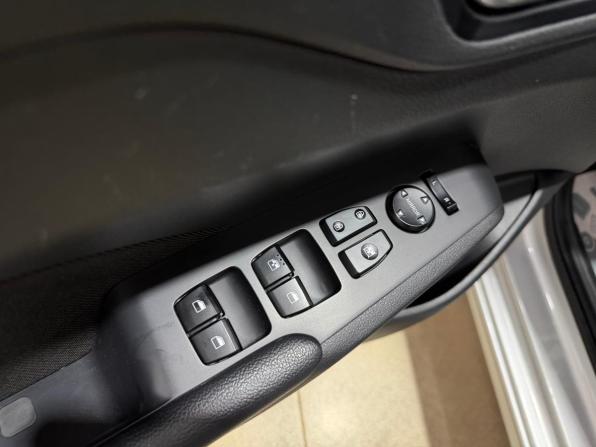 Hyundai Solaris II Рестайлинг с пробегом 2021 года, цена 1 800 000 рублей, 44697 км, седан, Автокод Объявления