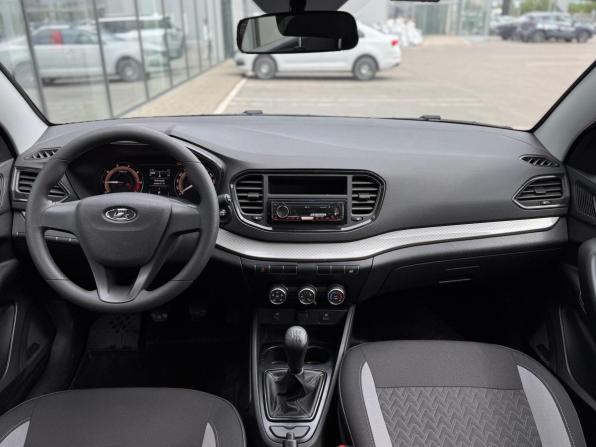 Lada (ВАЗ) Vesta I Рестайлинг (NG) с пробегом 2023 года, цена 1 315 000 рублей, 25340 км, седан, Автокод Объявления