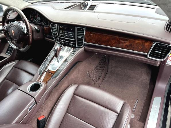 Porsche Panamera I с пробегом 2013 года, цена 2 400 000 рублей, 181126 км, лифтбек, Автокод Объявления