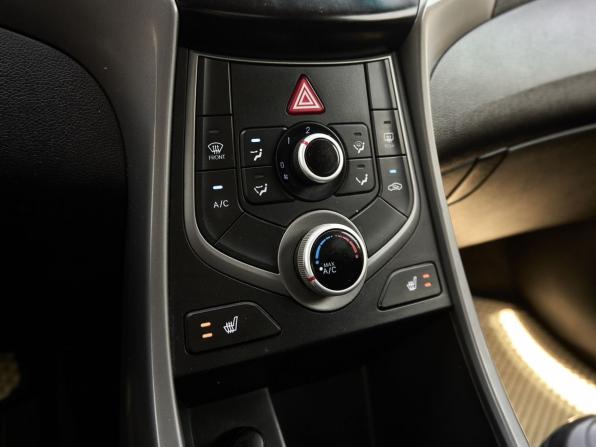 Hyundai Elantra V (MD) с пробегом 2014 года, цена 890 300 рублей, 252662 км, седан, Автокод Объявления