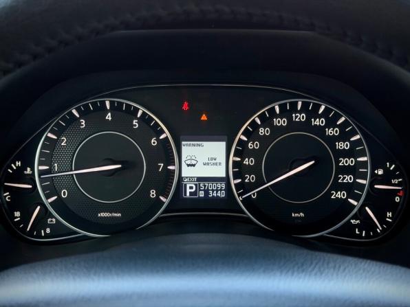 Nissan Patrol VI (Y62) с пробегом 2010 года, цена 1 700 000 рублей, 570043 км, внедорожник, Автокод Объявления