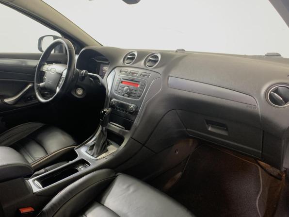 Ford Mondeo IV Рестайлинг с пробегом 2014 года, цена 988 000 рублей, 216089 км, седан, Автокод Объявления