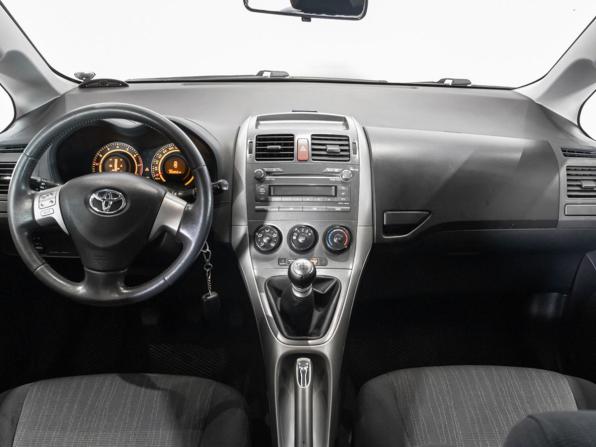 Toyota Auris I с пробегом 2009 года, цена 690 000 рублей, 163951 км, хэтчбек, Автокод Объявления