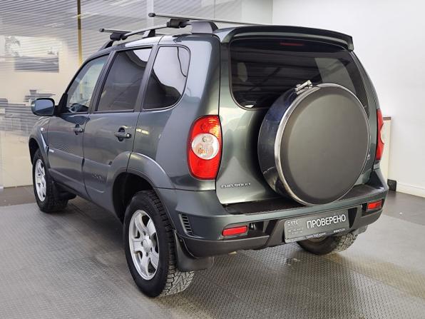 Chevrolet Niva I Рестайлинг с пробегом 2011 года, цена 690 000 рублей, 39642 км, внедорожник, Автокод Объявления