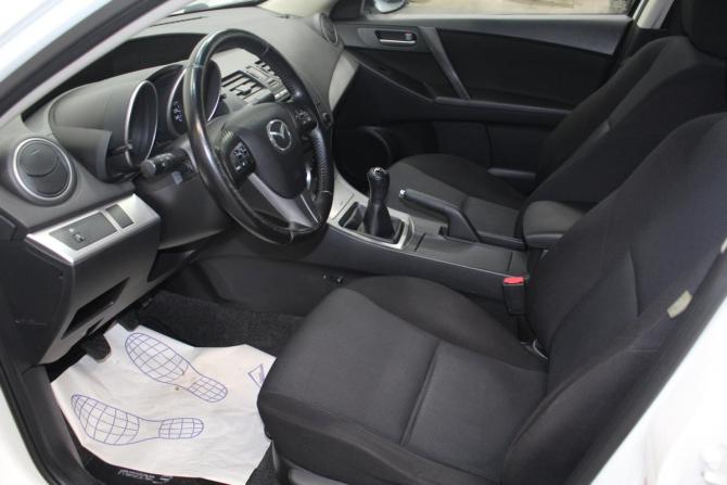 Mazda 3 II (BL) Рестайлинг с пробегом 2011 года, цена 779 000 рублей, 158000 км, седан, Автокод Объявления