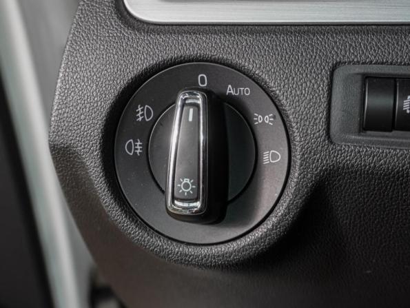 Skoda Rapid I Рестайлинг с пробегом 2019 года, цена 1 339 000 рублей, 172445 км, лифтбек, Автокод Объявления