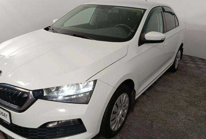 Skoda Rapid II с пробегом 2021 года, цена 1 600 000 рублей, 99181 км, лифтбек, Автокод Объявления