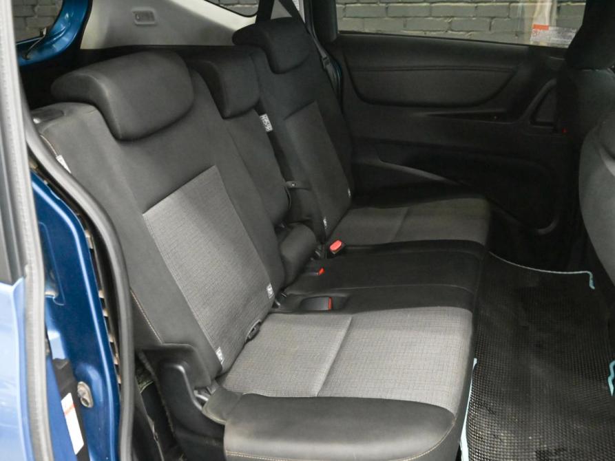 Toyota Sienta II Рестайлинг Екатеринбург  - изображение 16