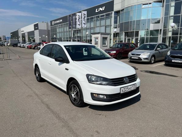 Volkswagen Polo V Рестайлинг с пробегом 2017 года, цена 999 000 рублей, 133853 км, седан, Автокод Объявления