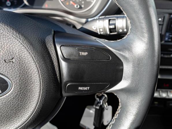 Kia Rio IV Рестайлинг с пробегом 2020 года, цена 1 849 999 рублей, 47671 км, хэтчбек, Автокод Объявления