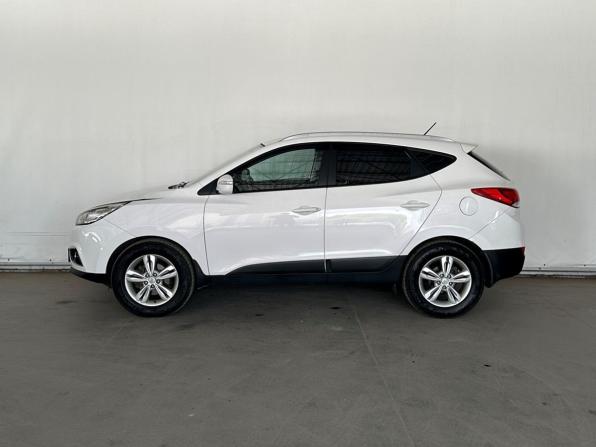 Hyundai ix35 I с пробегом 2012 года, цена 939 000 рублей, 282664 км, внедорожник, Автокод Объявления