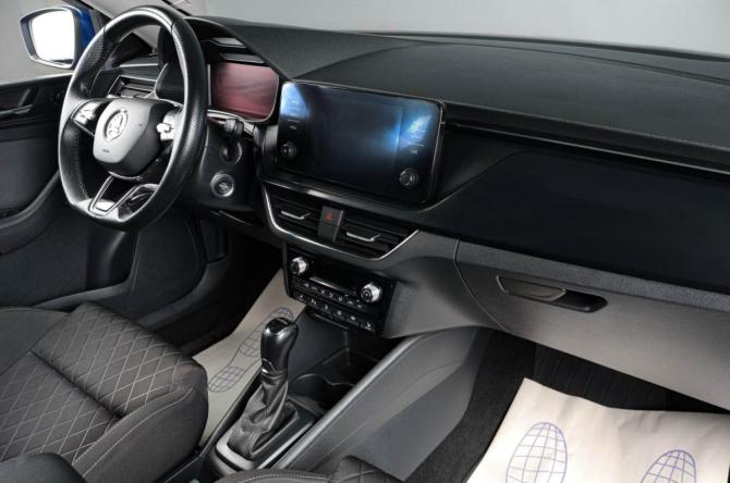 Skoda Rapid II с пробегом 2022 года, цена 1 779 000 рублей, 53500 км, лифтбек, Автокод Объявления