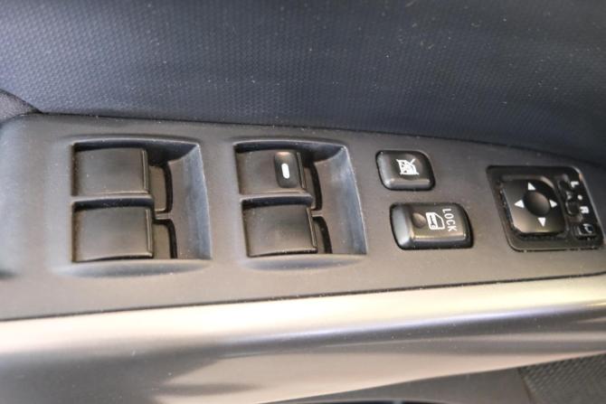 Mitsubishi Outlander II с пробегом 2007 года, цена 1 029 000 рублей, 215000 км, внедорожник, Автокод Объявления