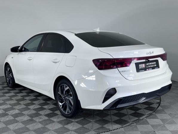 Kia Cerato IV Рестайлинг с пробегом 2021 года, цена 1 650 000 рублей, 246292 км, седан, Автокод Объявления