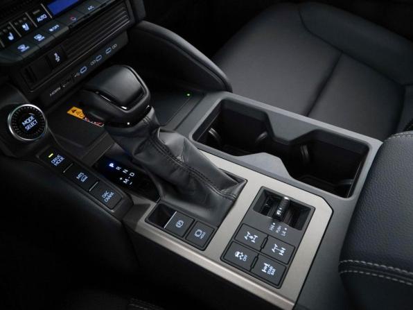 Toyota Land Cruiser Prado 250 Series с пробегом 2025 года, цена 10 827 077 рублей, 104 км, внедорожник, Автокод Объявления