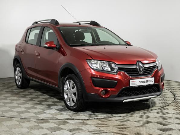 Renault Sandero II с пробегом 2017 года, цена 939 700 рублей, 108729 км, хэтчбек, Автокод Объявления