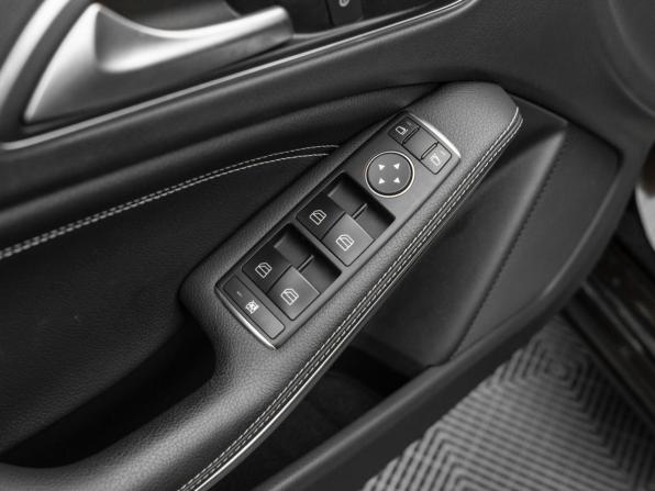 Mercedes-Benz A-Класс III (W176) с пробегом 2013 года, цена 1 680 000 рублей, 74840 км, хэтчбек, Автокод Объявления