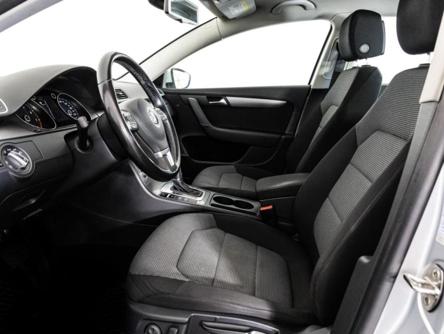 Volkswagen Passat B7 Санкт-Петербург  - изображение 21