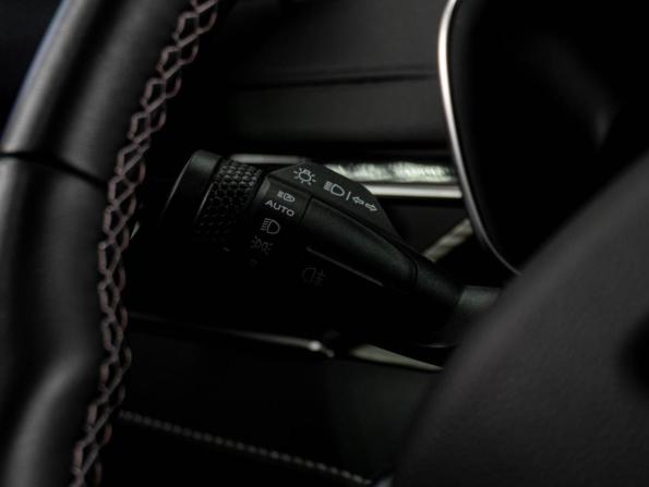 Geely Atlas Pro с пробегом 2023 года, цена 2 099 000 рублей, 48394 км, внедорожник, Автокод Объявления