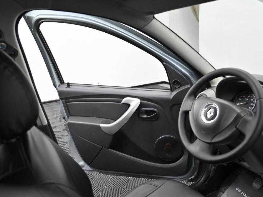 Renault Sandero I Москва  - изображение 8