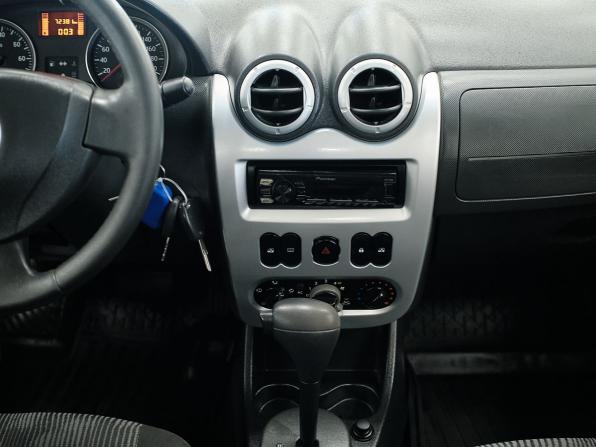Renault Logan I Рестайлинг с пробегом 2011 года, цена 621 000 рублей, 72389 км, седан, Автокод Объявления