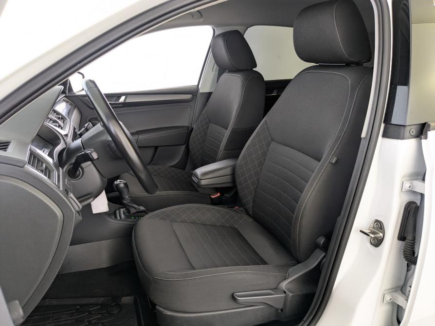 Skoda Rapid I Рестайлинг Москва  - изображение 18