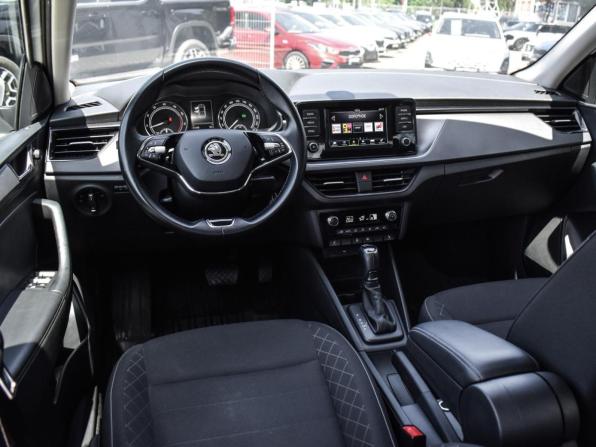 Skoda Rapid II с пробегом 2021 года, цена 1 750 000 рублей, 61288 км, лифтбек, Автокод Объявления