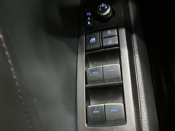 Toyota Camry VIII (XV70) Рестайлинг с пробегом 2021 года, цена 2 315 000 рублей, 152497 км, седан, Автокод Объявления