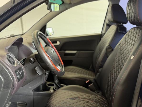 Ford Fusion I Рестайлинг с пробегом 2007 года, цена 420 000 рублей, 162873 км, хэтчбек, Автокод Объявления
