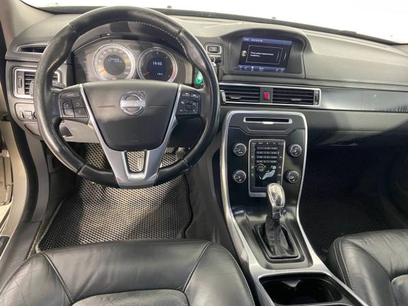 Volvo XC70 II с пробегом 2012 года, цена 1 549 000 рублей, 209812 км, универсал, Автокод Объявления