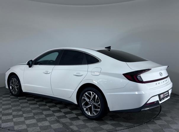 Hyundai Sonata VIII (DN8) с пробегом 2021 года, цена 2 397 000 рублей, 94375 км, седан, Автокод Объявления